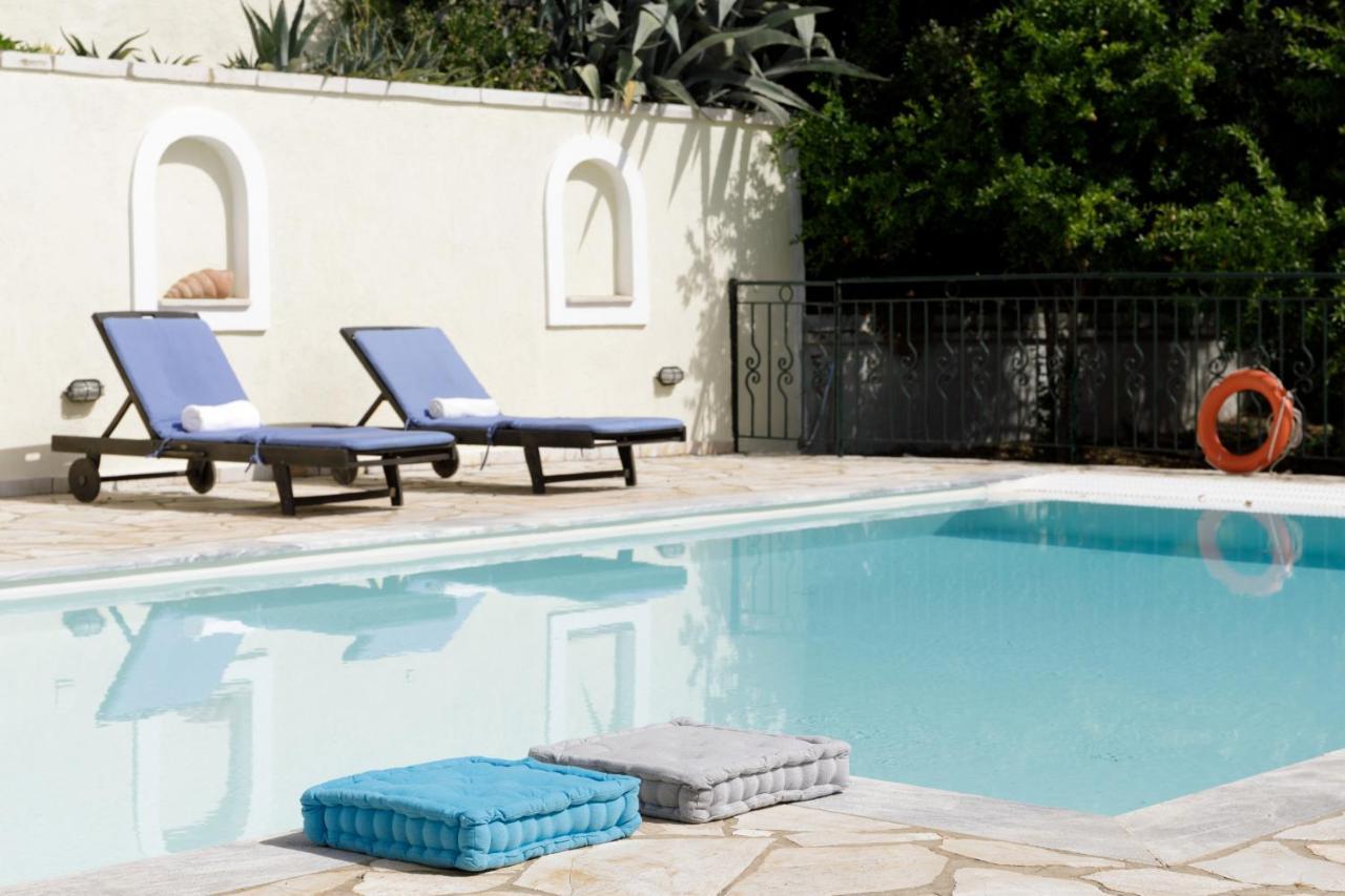 Villa Melissonia Agios Stefanos  Eksteriør billede